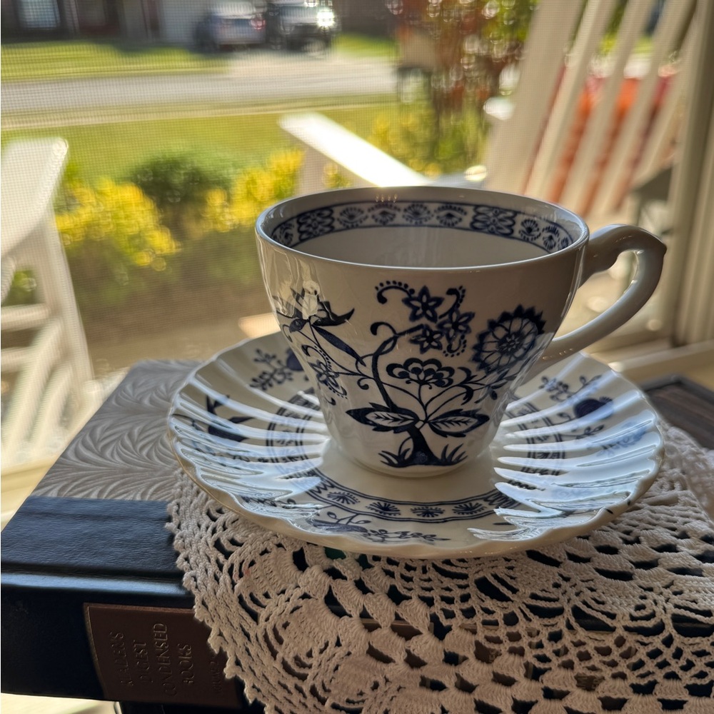 Vintage J&G Meakin England Blue Onion Ironstone Teacup & Saucer
